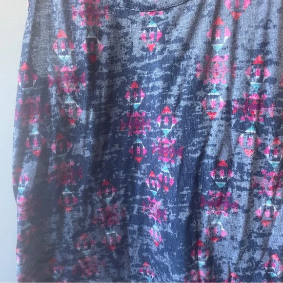 Delia's Floral Sleeveless Tank Shirt Size XS Navy Pink Racerback - Picture 5 of 6